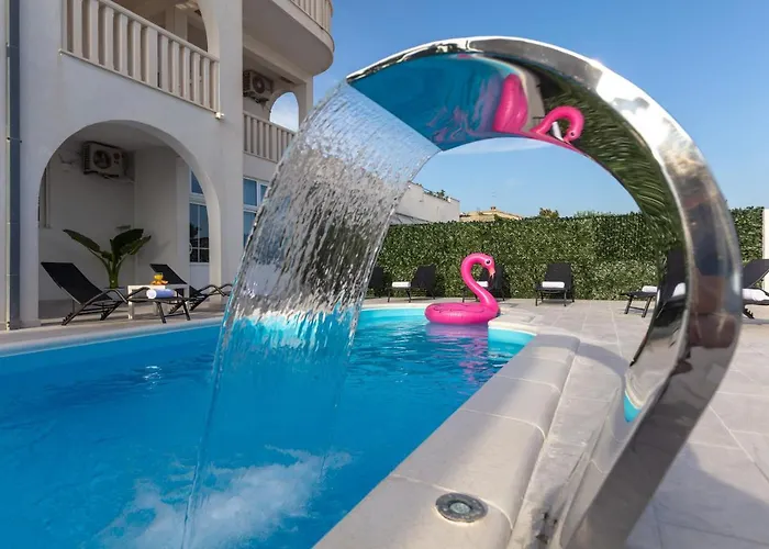 Apartment Anja Lux, *